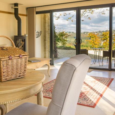 Vineyard Barn Room Woodchester Экстерьер фото
