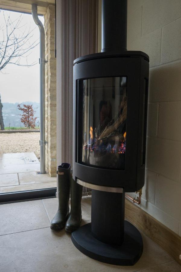 Vineyard Barn Room Woodchester Экстерьер фото